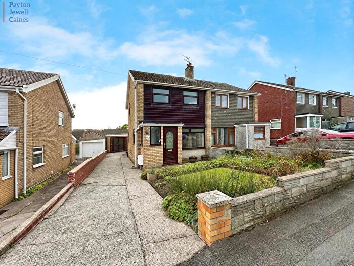 3 Bedroom Semi-Detached House For Sale In Willesden Road, Bridgend, Bridgend County., CF31