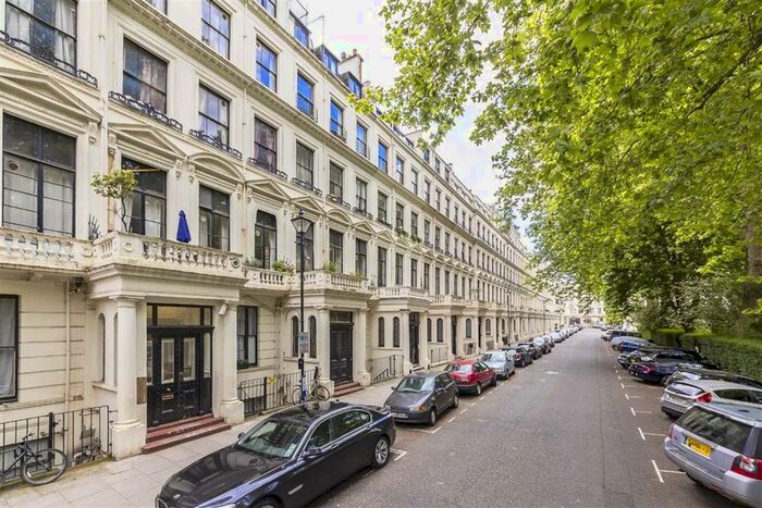 2 Bedroom Flat To Rent In Cleveland Square, London, W2
