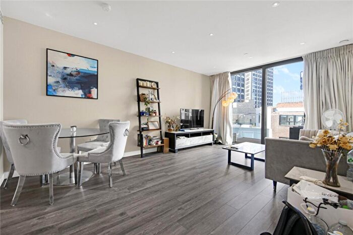 2 Bedroom Apartment For Sale In Alie Street, E1