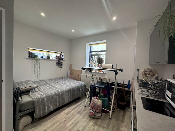 Studio To Rent In Marvell Lane Flat, PL4