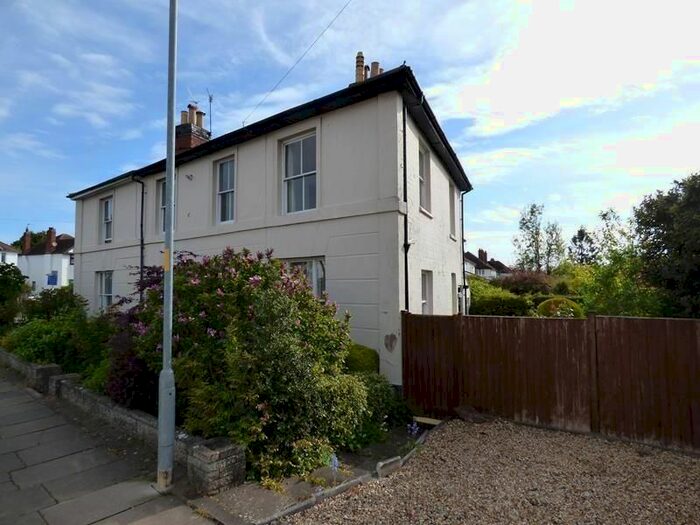 4 Bedroom Property To Rent In Richmond Road, Malvern, WR14