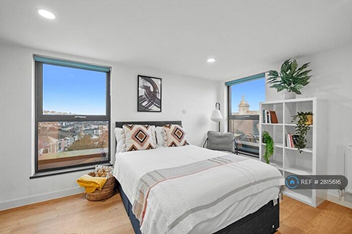 Studio To Rent In Belgrave Road, Plymouth, PL4