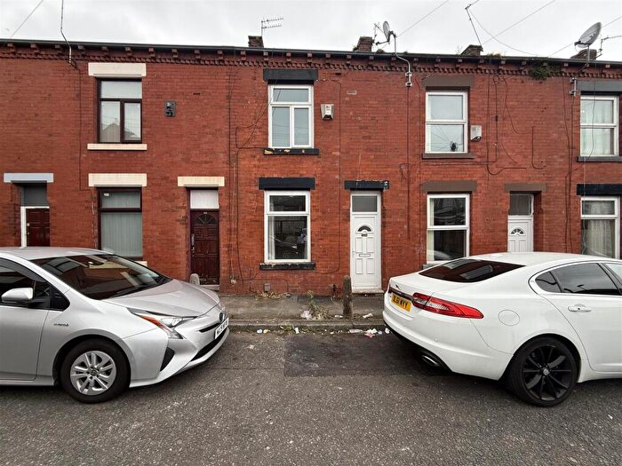 2 Bedroom Terraced House For Sale In Littlebank Street, Clarksfield, Oldham, OL4