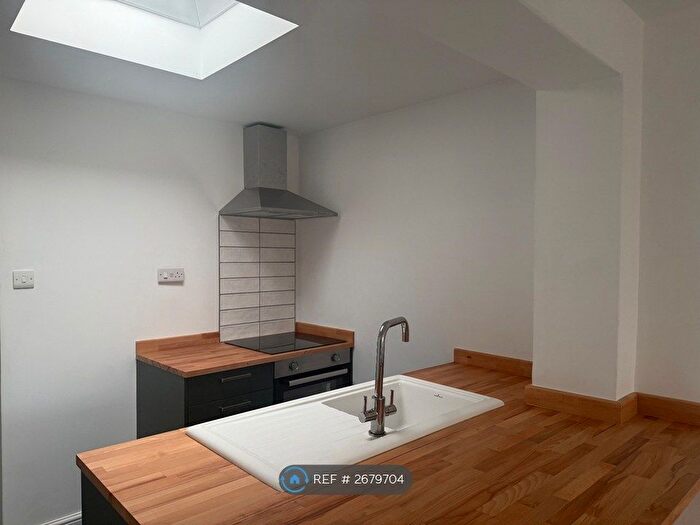 1 Bedroom Terraced House To Rent In Park Road, Lowestoft, NR32