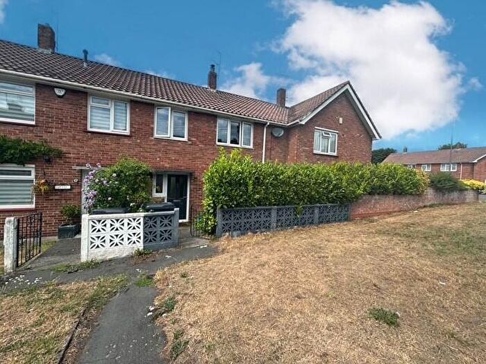 3 Bedroom House To Rent In Overndale Road, Fishponds, Bristol, BS16