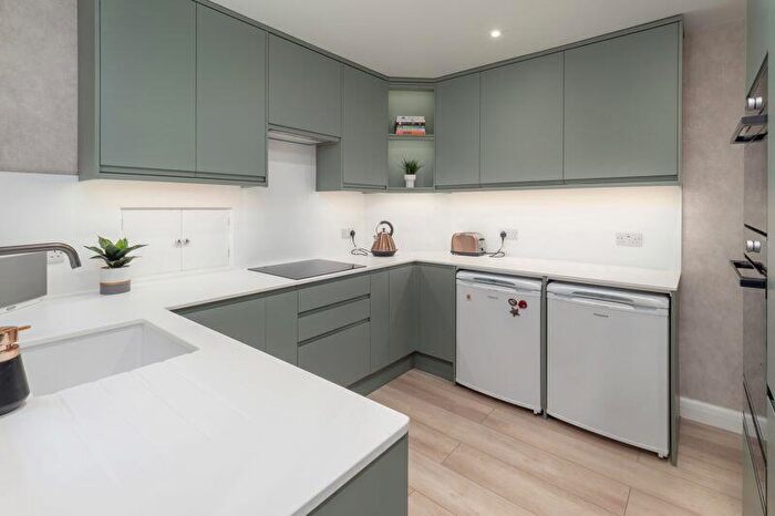 2 Bedroom Detached Bungalow For Sale In Lake Road, Rudyard, ., ST13