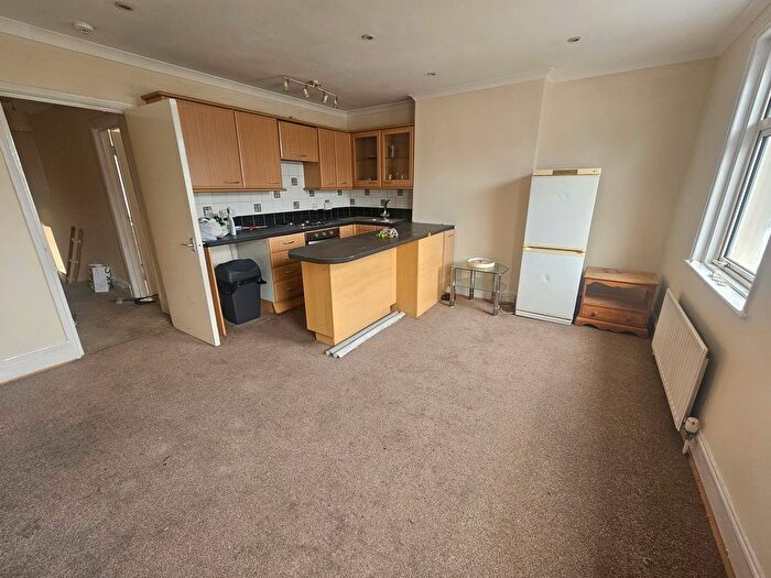 1 Bedroom Flat To Rent In Susans Road, Eastbourne, BN21