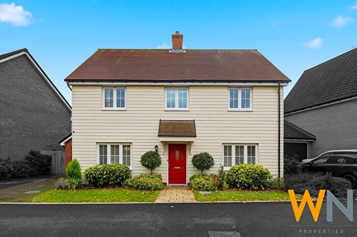 4 Bedroom Detached House For Sale In Petty Croft, Chelmsford, CM1