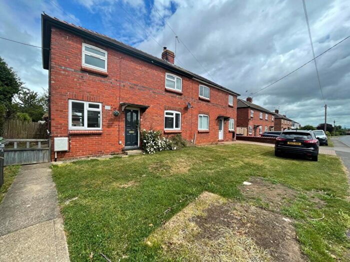 3 Bedroom Semi Detached House To Rent In Chapel Lane, Leasingham, NG34