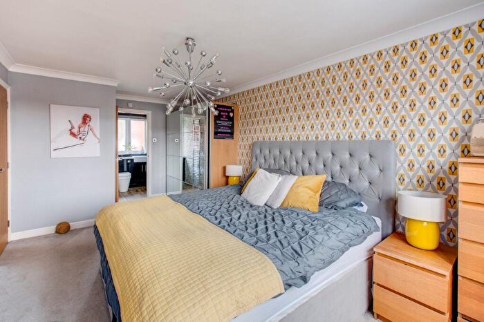 4 Bedroom Detached House For Sale In Miller Close, Bromsgrove, Worcestershire, B60