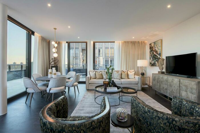 3 Bedroom Apartment To Rent In Thornes House, Charles Clowes Walk, London, SW11