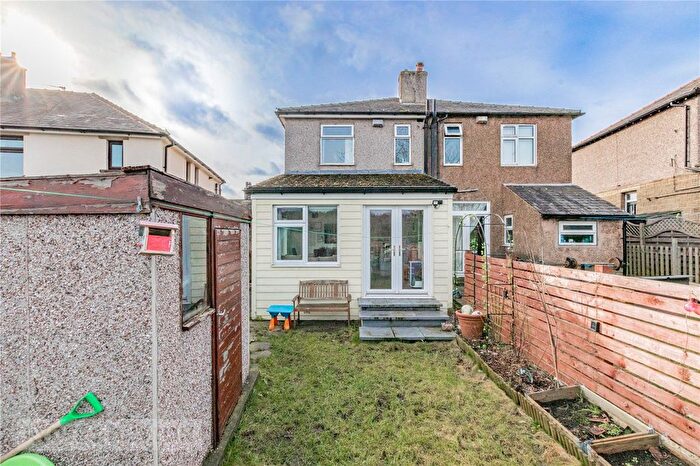 2 Bedroom Semi-Detached House For Sale In Quarmby Road, Quarmby, Huddersfield, HD3