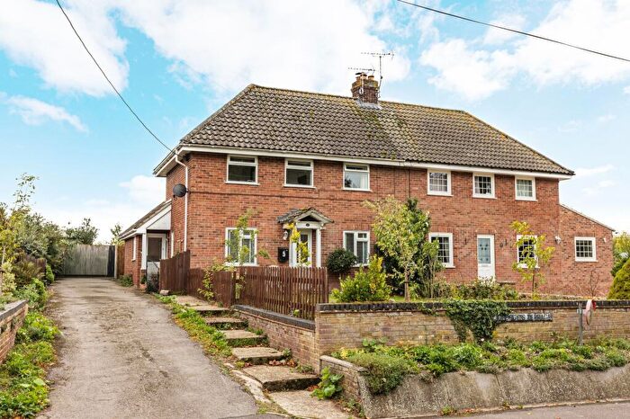 3 Bedroom Semi-Detached House For Sale In Gooderstone, PE33