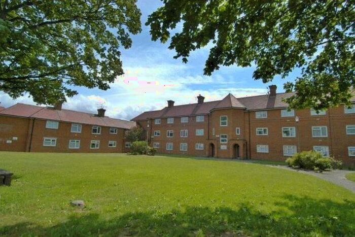 1 Bedroom Flat To Rent In Hoylake, Wirral, CH47