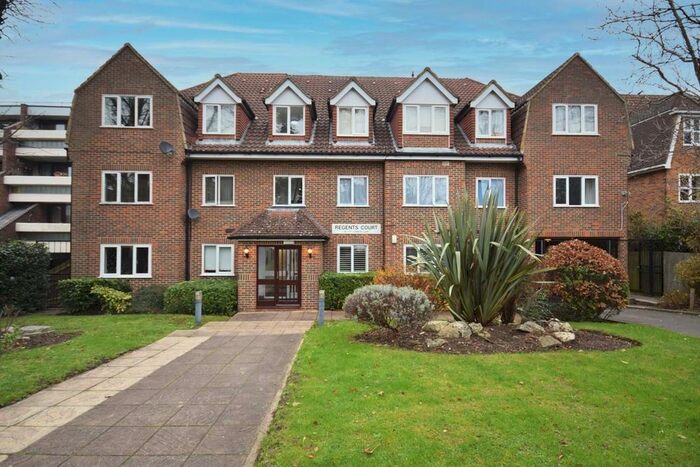 2 Bedroom Flat To Rent In London Lane, Bromley BR1