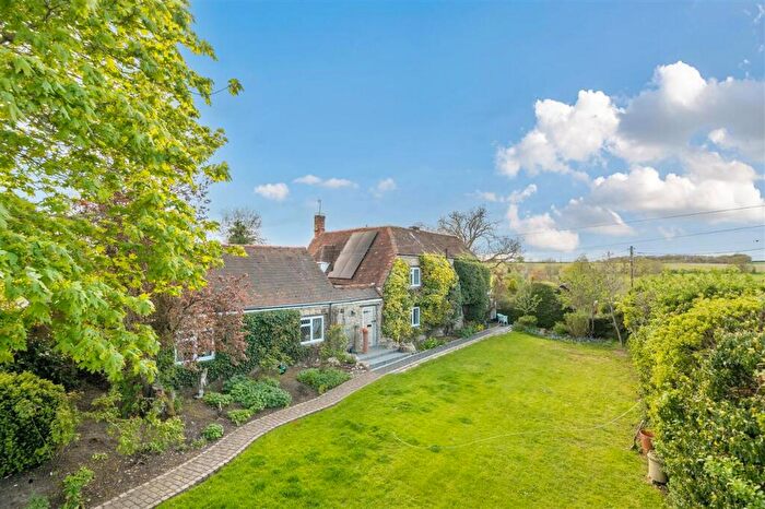 4 Bedroom Detached House For Sale In Walnut Tree House, West End, Stevington, MK43