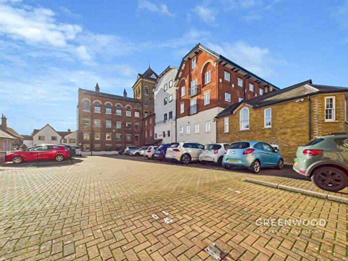 1 Bedroom Apartment To Rent In East Street, Colchester, Essex, CO1