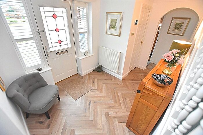 4 Bedroom Detached House For Sale In Needham Drive, Holmes Chapel, Crewe, CW4