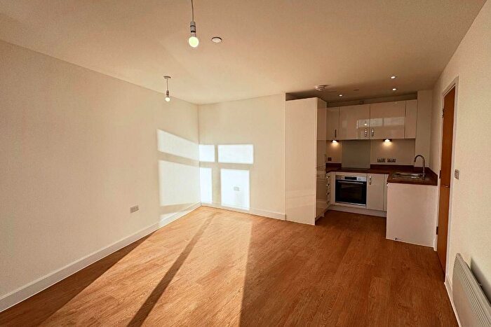 1 Bedroom Flat For Sale In Salford Quay, Salford, M50