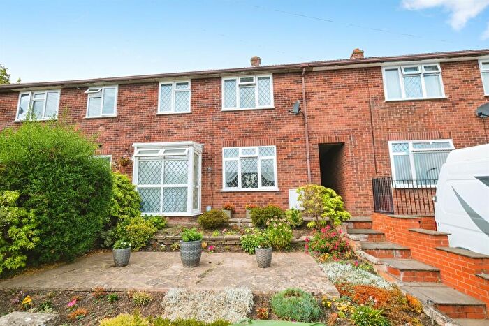 3 Bedroom Terraced House For Sale In Tennyson Close, Hereford, HR4
