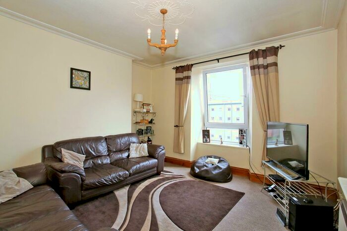 1 Bedroom Flat To Rent In Skene Square, Flat, Second Floor Left, AB25