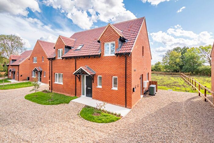 3 Bedroom Detached House For Sale In Lawshall, Bury St Edmunds, Suffolk, IP29