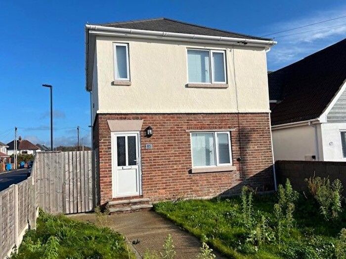 2 Bedroom Property To Rent In Rossmore Road, Poole, BH12