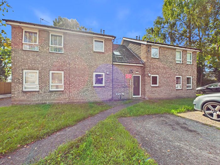 1 Bedroom Studio For Sale In Galahad Close, Cardiff, CF14