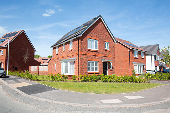 3 Bedroom Detached House For Sale In Goldfinch Road, Warton, B79