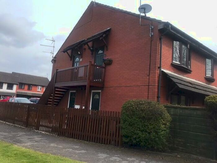 1 Bedroom Flat To Rent In Maple Grove, Firdale Park, Northwich, CW8