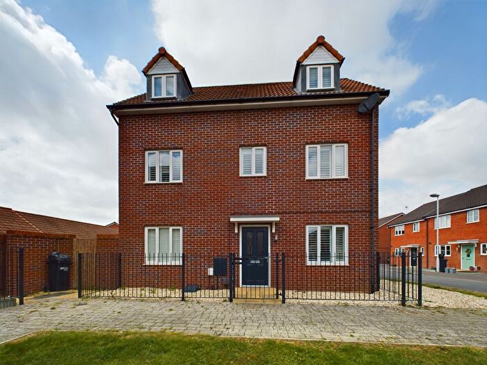 4 Bedroom Terraced House To Rent In Acorn Way, Hardwicke, Gloucester, Gloucestershire, GL2