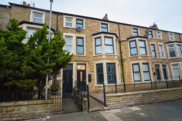 2 Bedroom Duplex To Rent In Chatsworth Road, Morecambe, Lancashire, LA4