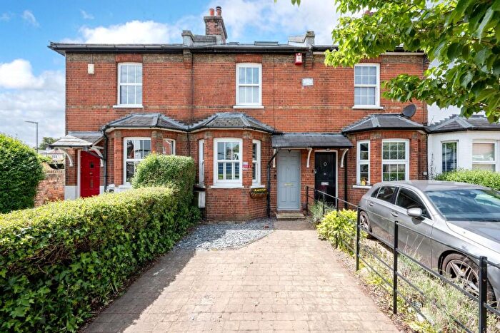 3 Bedroom Terraced House For Sale In Church Road, Epsom, KT17