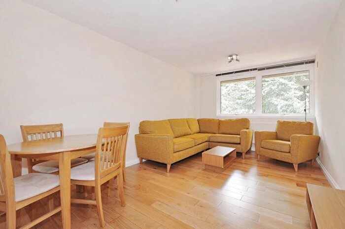 1 Bedroom Flat To Rent In Tavistock Crescent, Notting Hill, W11