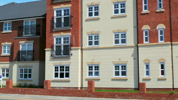 2 Bedroom Flat To Rent In Astley Brook Close, Bolton, BL1