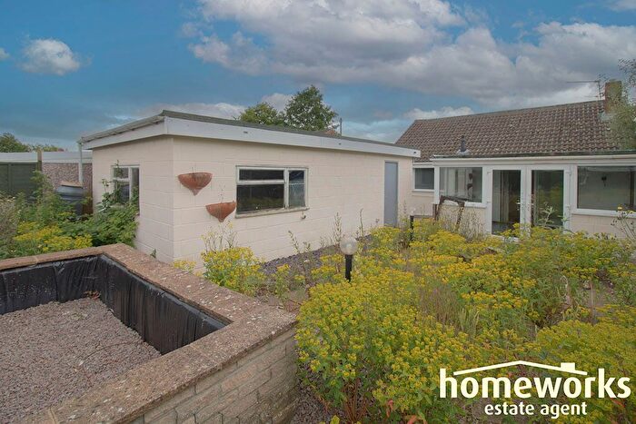 2 Bedroom Bungalow For Sale In Laburnum Crescent, Dereham, NR19