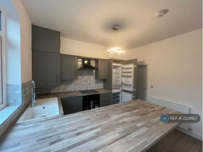 3 Bedroom Terraced House To Rent In Cambridge Street, Mexborough, S64
