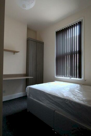 5 Bedroom House To Rent In Havelock Street Preston, PR1