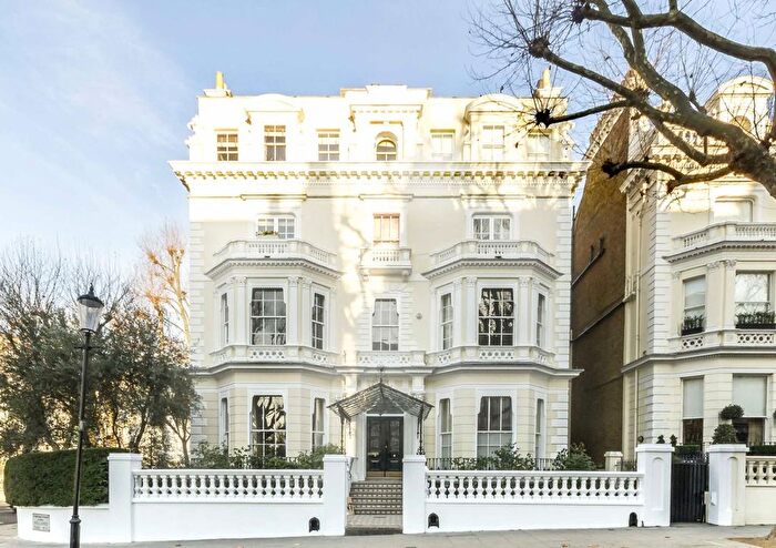 2 Bedroom Flat To Rent In Holland Park, Holland Park, W11
