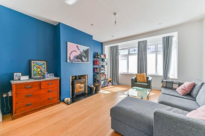 5 Bedroom Terraced House To Rent In Warwick Road, Birkbeck, London, SE20