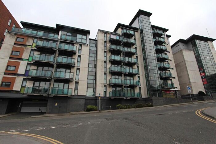 2 Bedroom Flat For Sale In Lovell House, Skinner Lane, LS7