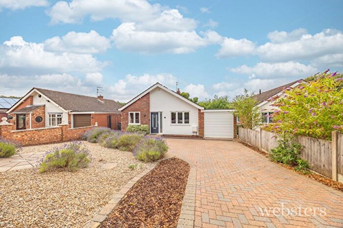 3 Bedroom Detached Bungalow For Sale In Bone Road, Drayton, NR8
