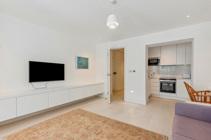 2 Bedroom Flat To Rent In Chalcot Square, Primrose Hill, NW1