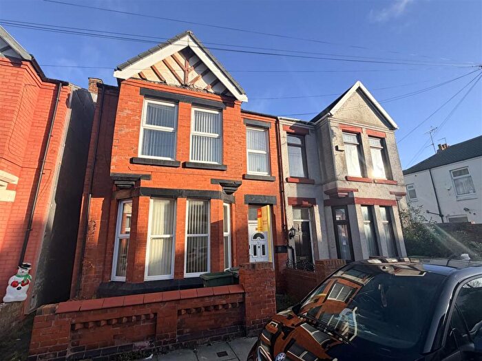 3 Bedroom Flat To Rent In Parkfield Drive, Wallasey, CH44
