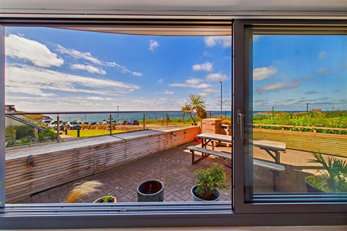 3 Bedroom Flat For Sale In Esplanade Road, Newquay, TR7