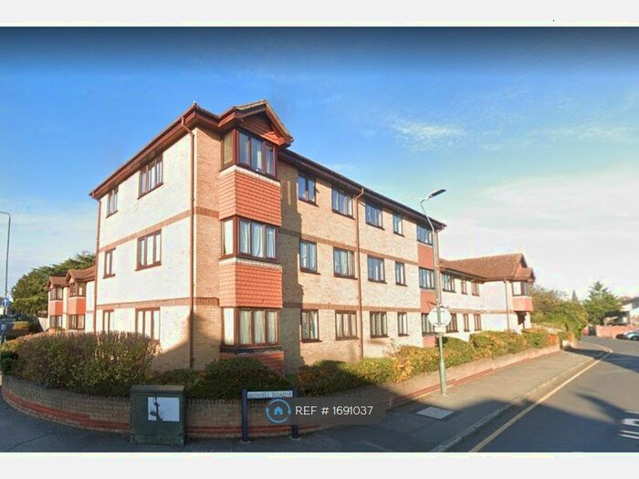 3 Bedroom Flat To Rent In Upper Belvedere, Upper Belvedere, DA17