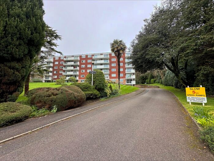 2 Bedroom Flat To Rent In Branksome Wood Road, Bournemouth, BH2