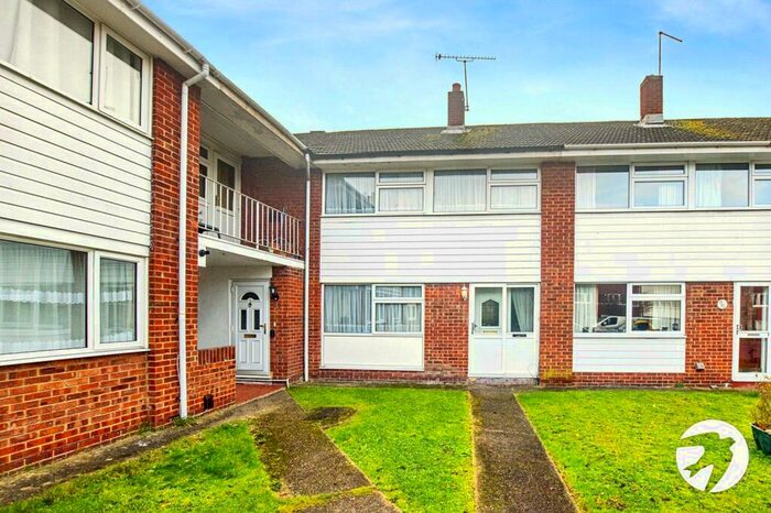 3 Bedroom House To Rent In West Woodside, Bexley, DA5