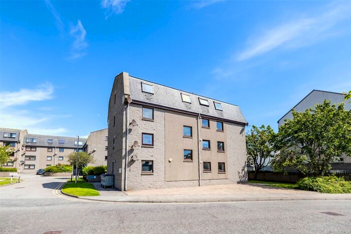 2 Bedroom Flat To Rent In Urquhart Terrace, Aberdeen, AB24