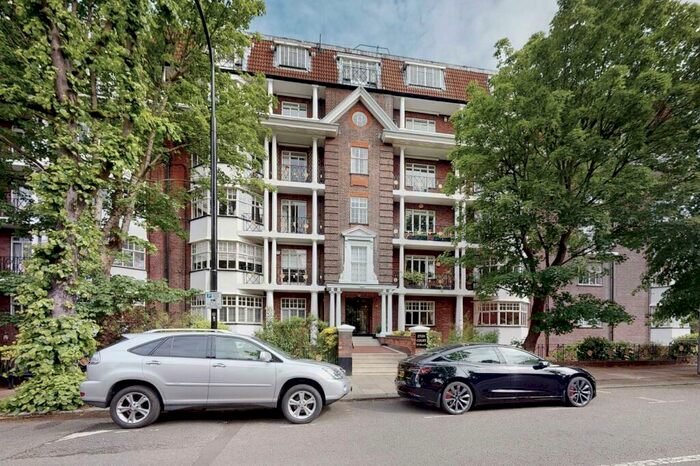 4 Bedroom Apartment To Rent In Eton Court, Eton Avenue, London, NW3